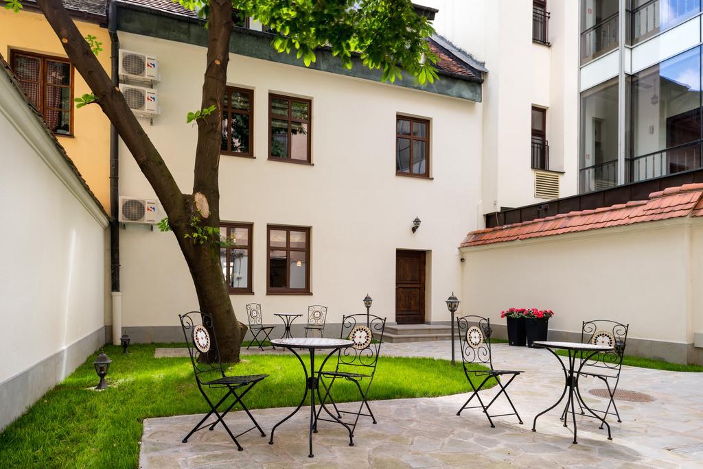 P&J Luxury Apartments Kraków Eksteriør billede